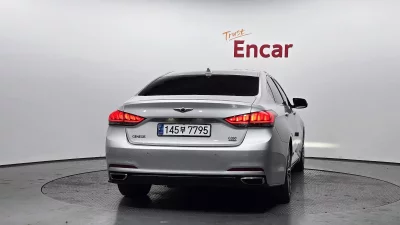 Hyundai Genesis