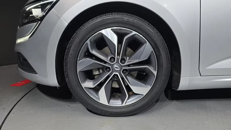 Renault Samsung SM6