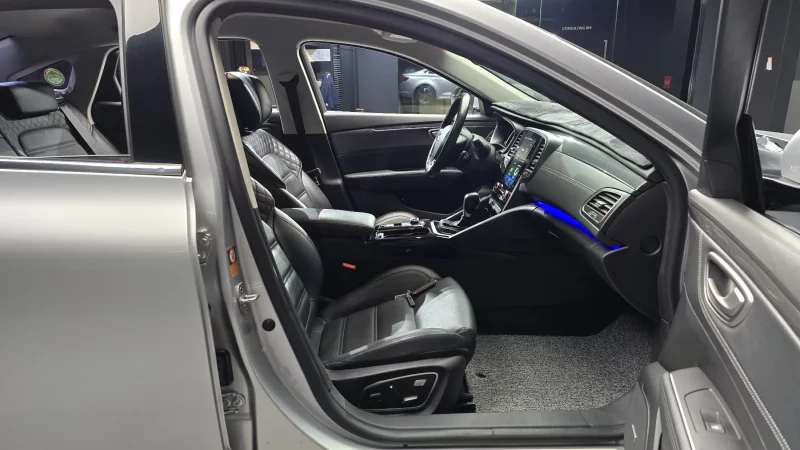 Renault Samsung SM6