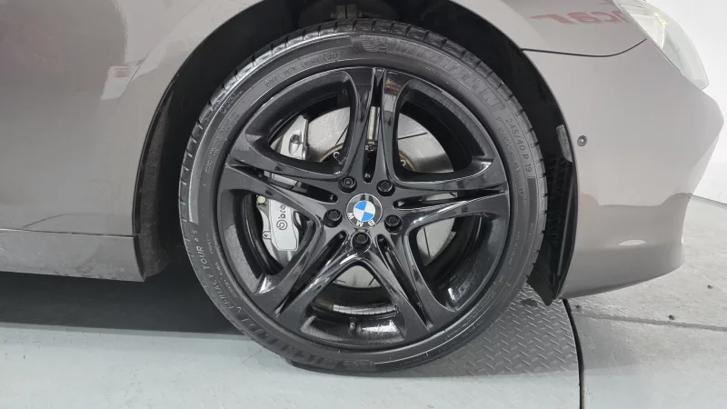 BMW 6-Series