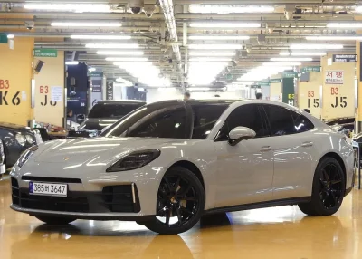 Porsche PANAMERA