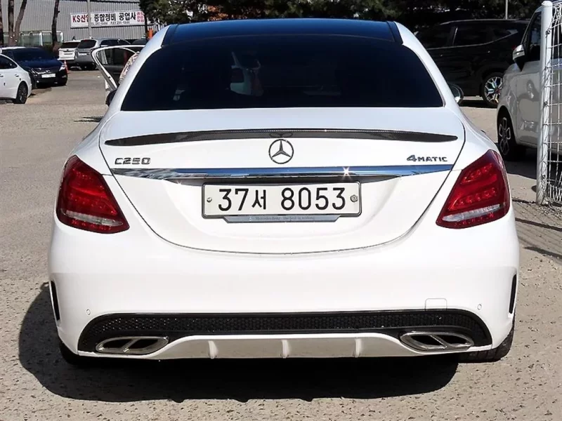 Mercedes-Benz C-Class