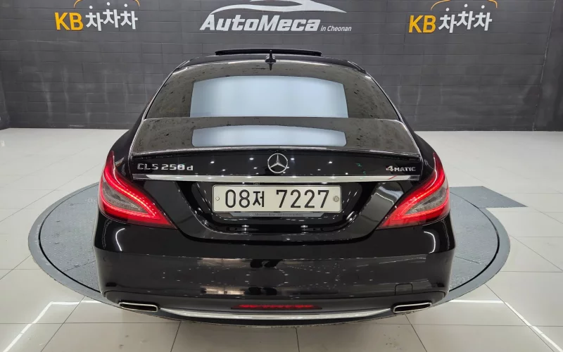 Mercedes-Benz CLS-Class