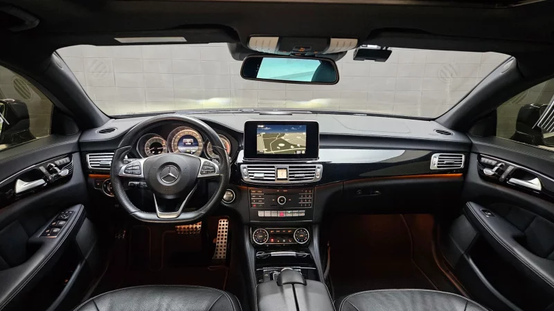 Mercedes-Benz CLS-Class