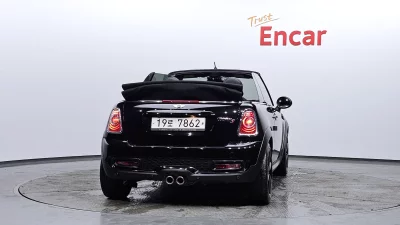 MINI Cooper Convertible