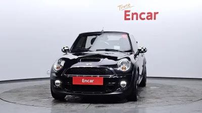 MINI Cooper Convertible