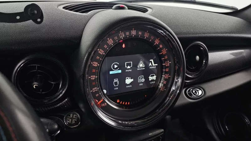 MINI Cooper Convertible