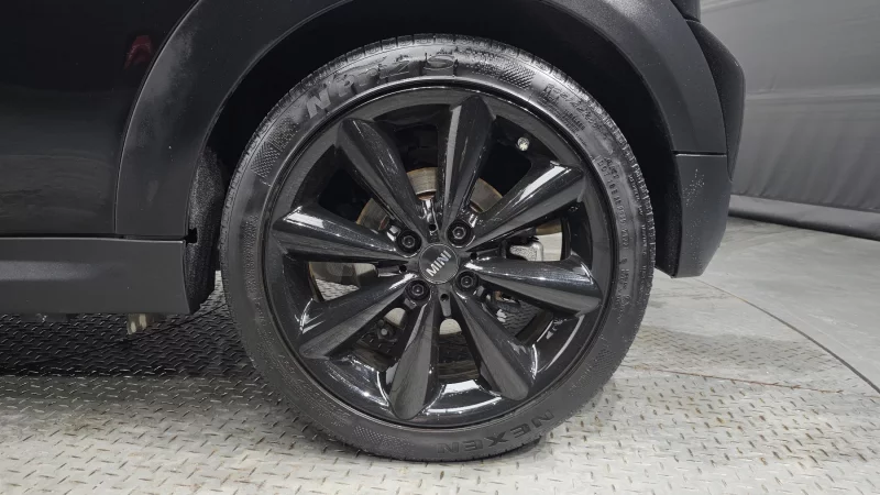 MINI Cooper Convertible