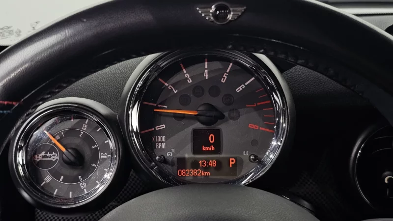 MINI Cooper Convertible