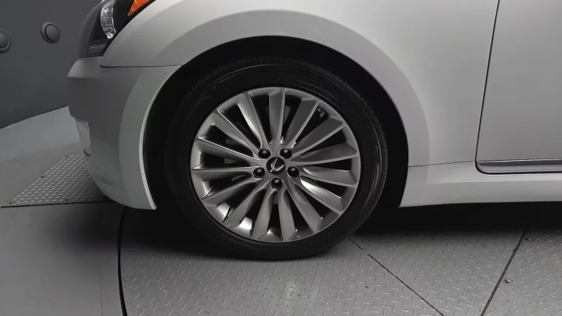 Hyundai Equus