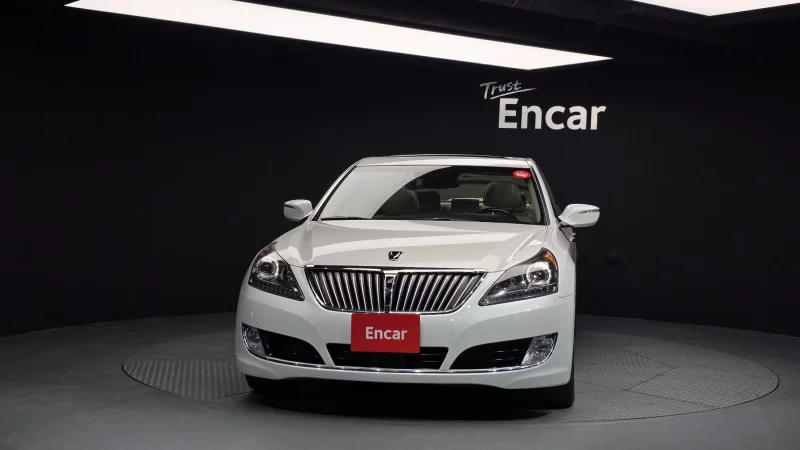 Hyundai Equus