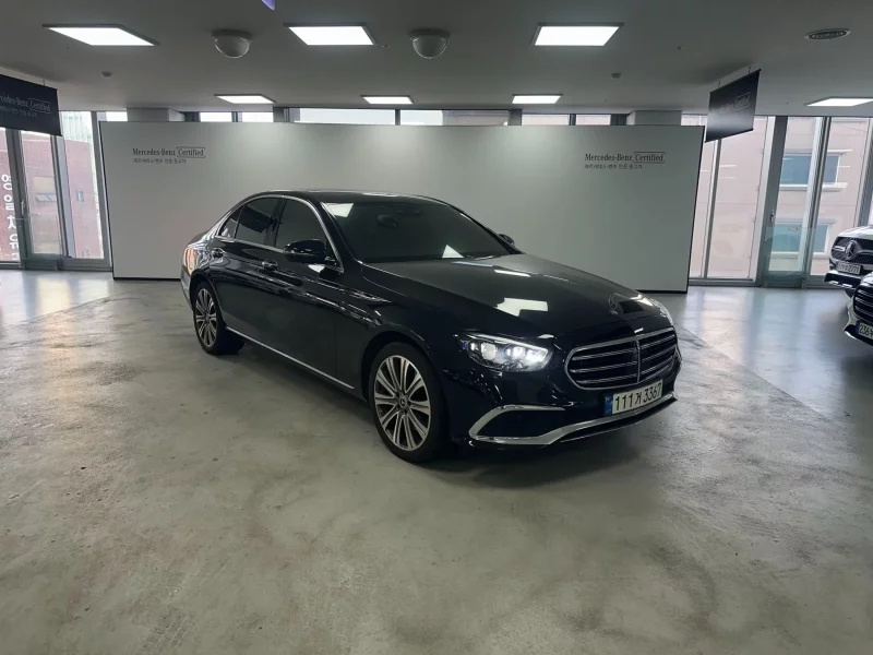 Mercedes-Benz E-Class