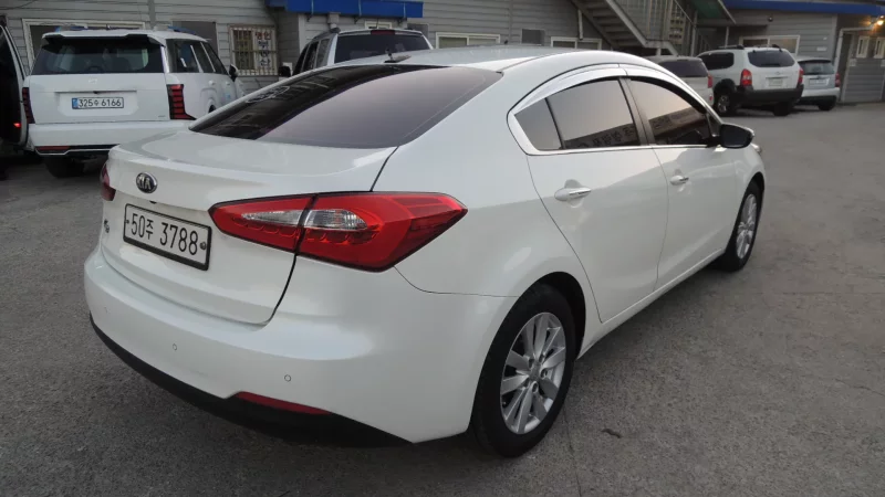 Kia K3