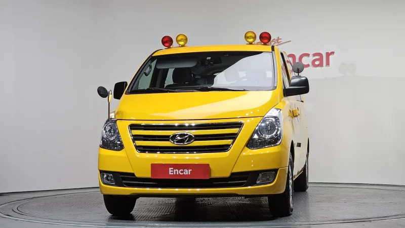 Hyundai Grand Starex