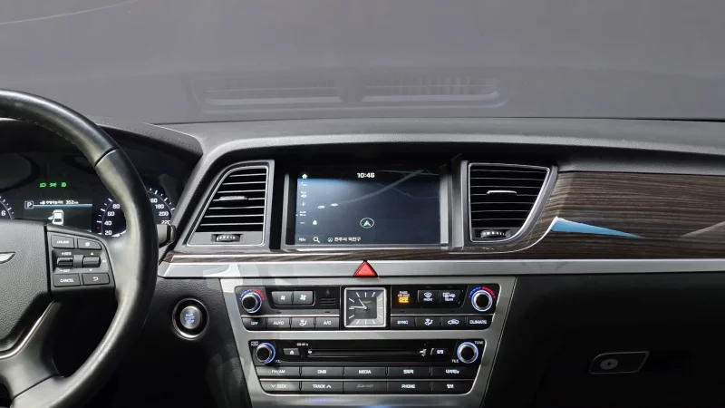 Genesis G80