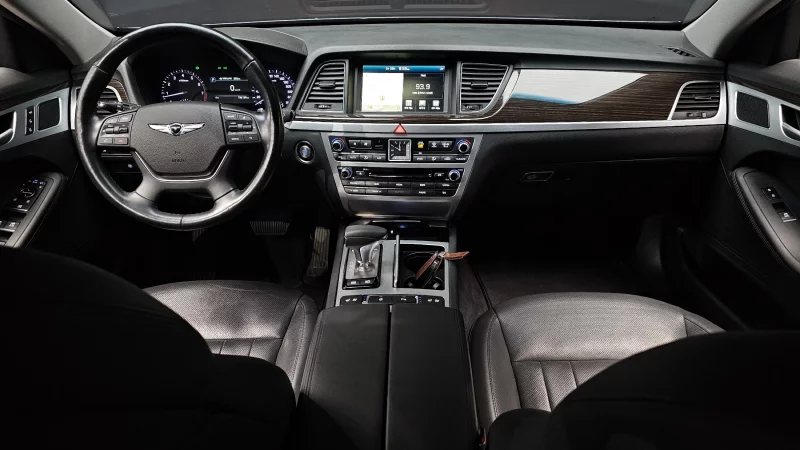 Genesis G80
