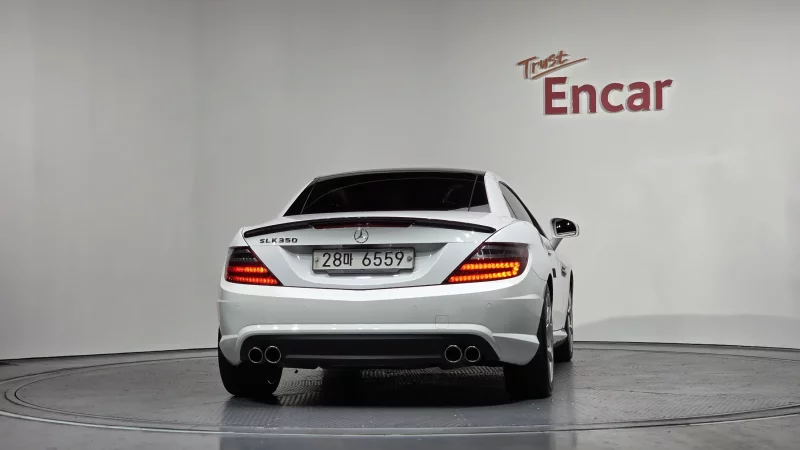 Mercedes-Benz SLK-Class