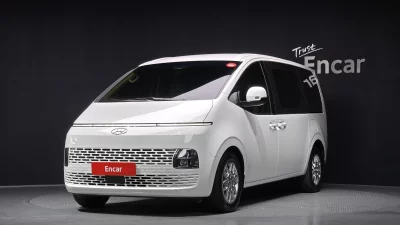 Hyundai Staria