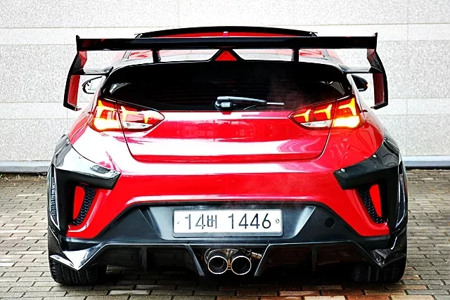 Hyundai Veloster
