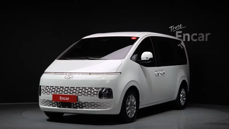 Hyundai Staria