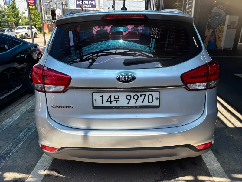 Kia Carens
