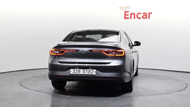 Renault Samsung SM6