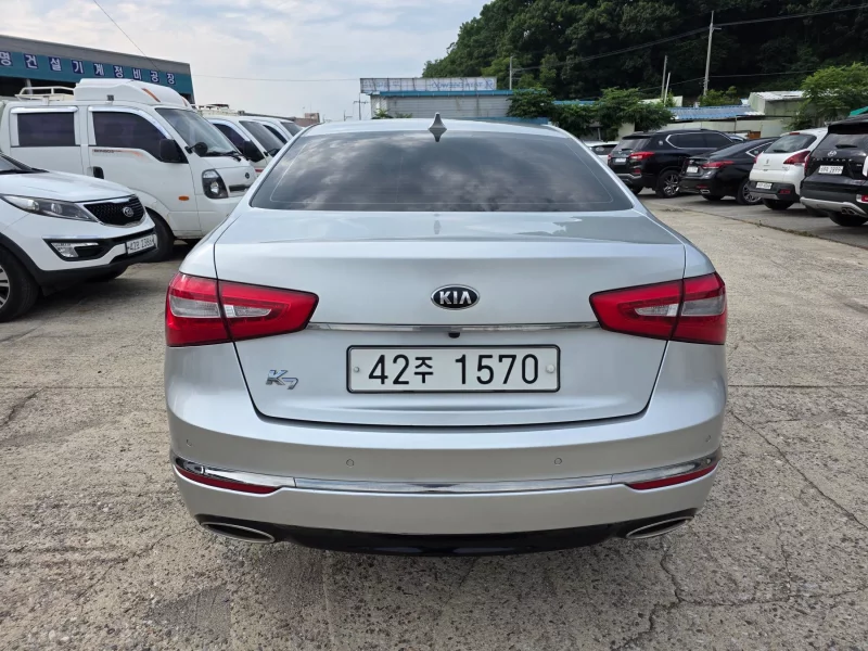 Kia K7