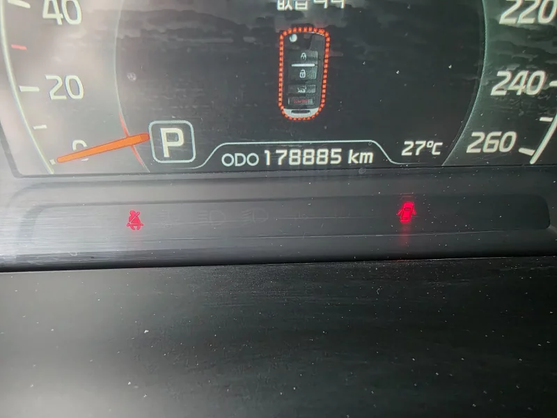 Kia K7