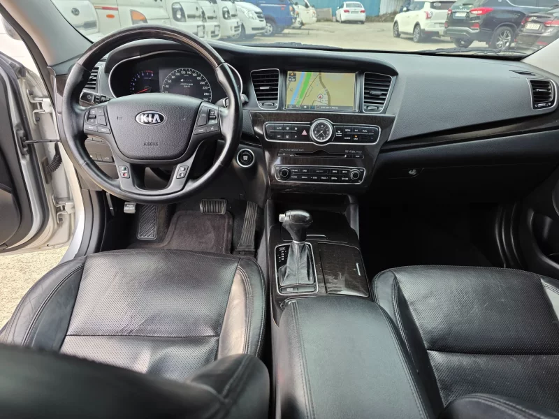 Kia K7