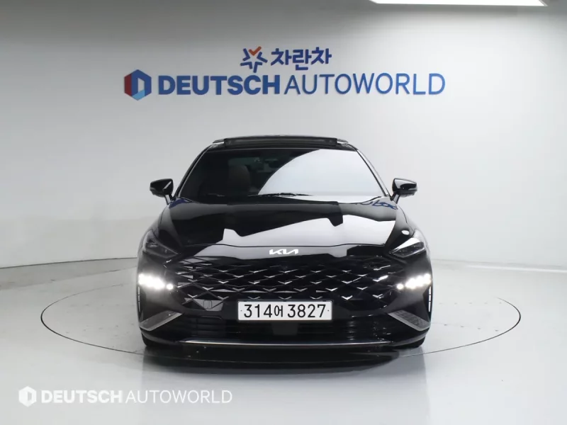 Kia K8