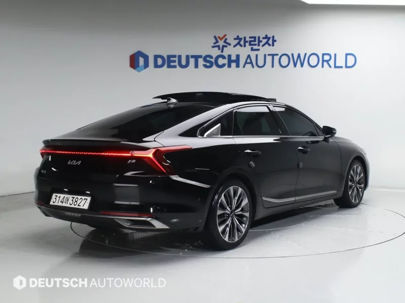 Kia K8