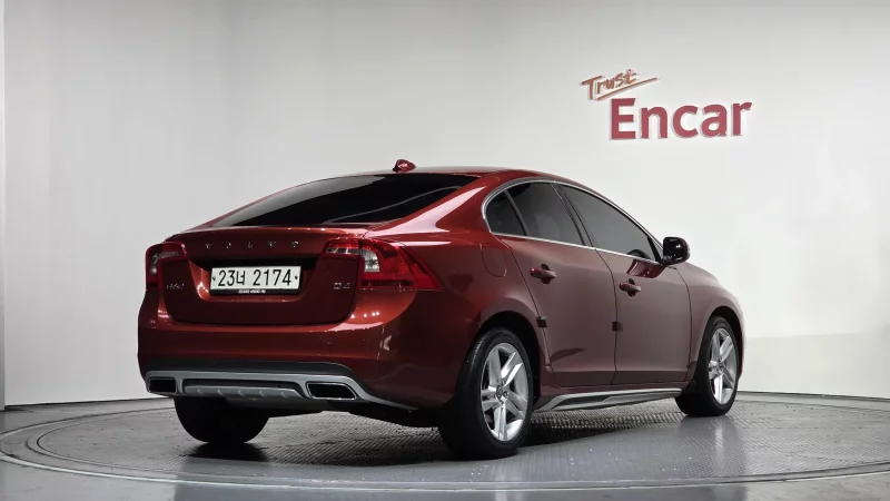 Volvo S60