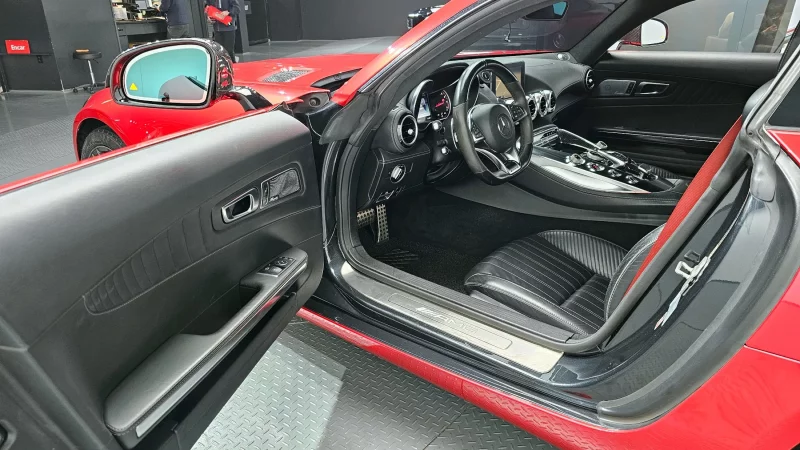 Mercedes-Benz AMG GT