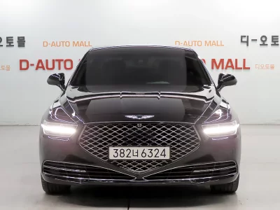 Genesis G90