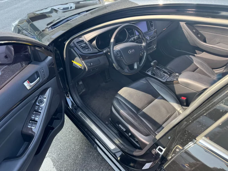 Kia K7