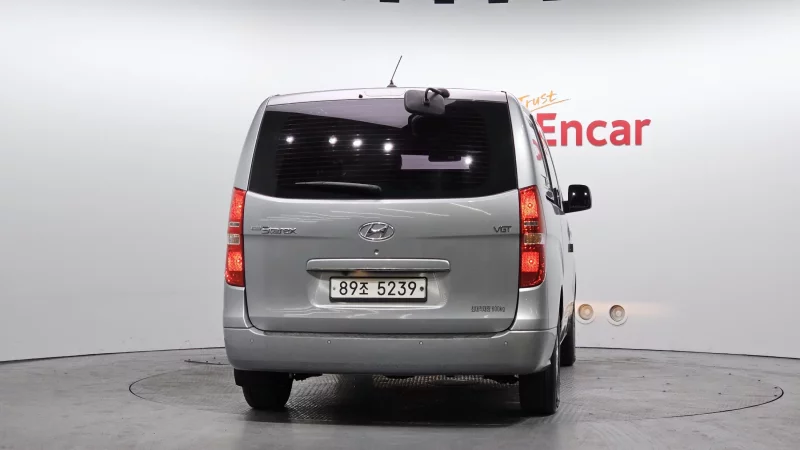 Hyundai Grand Starex