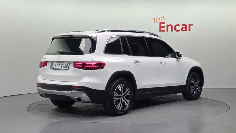 Mercedes-Benz GLB-Class