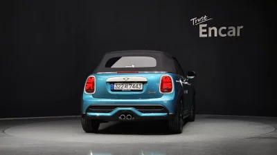 MINI Cooper Convertible