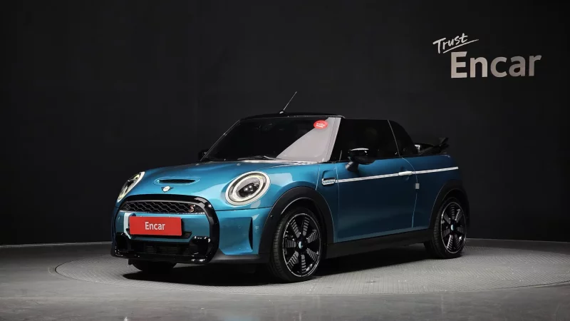 MINI Cooper Convertible