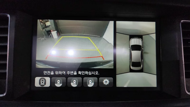 Hyundai Aslan