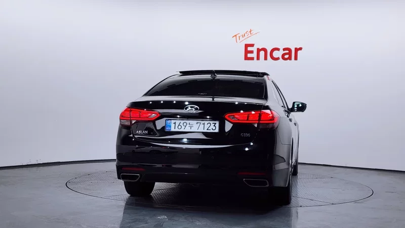 Hyundai Aslan