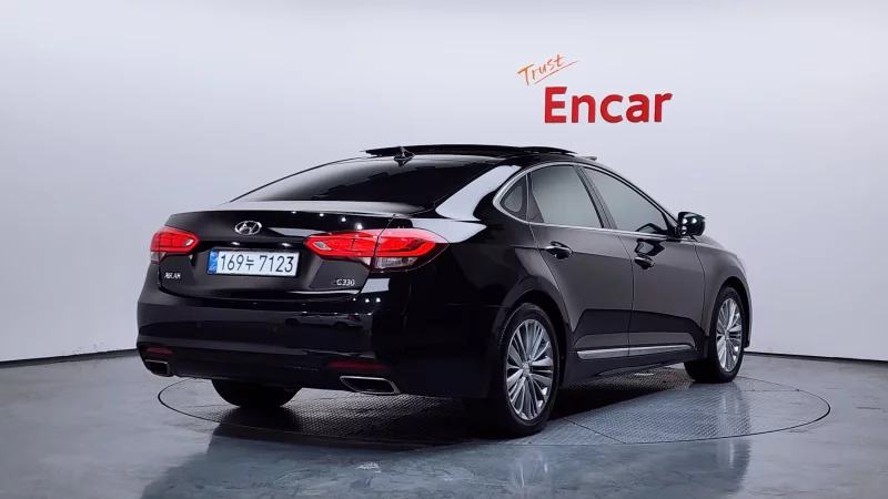 Hyundai Aslan