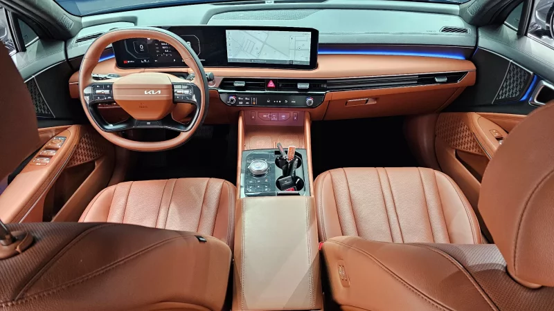 Kia K8