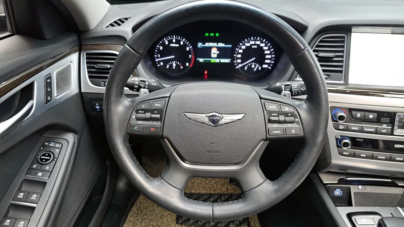 Genesis G80