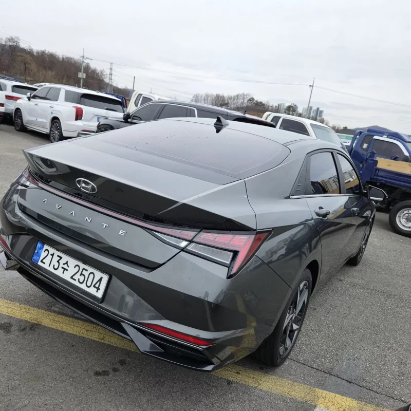 Hyundai AVANTE