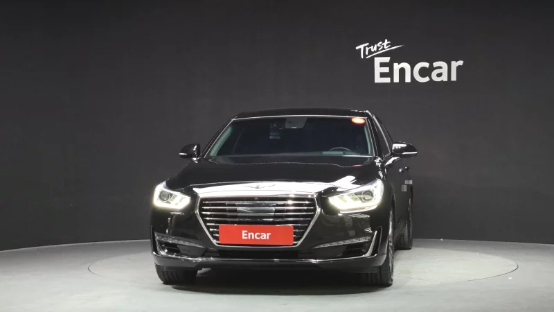 Genesis EQ900