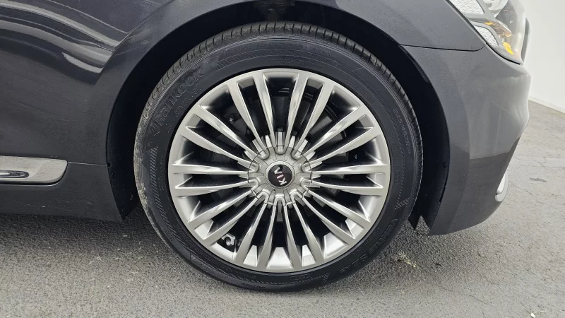 Kia K9