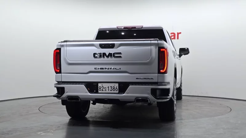 GMC SIERRA