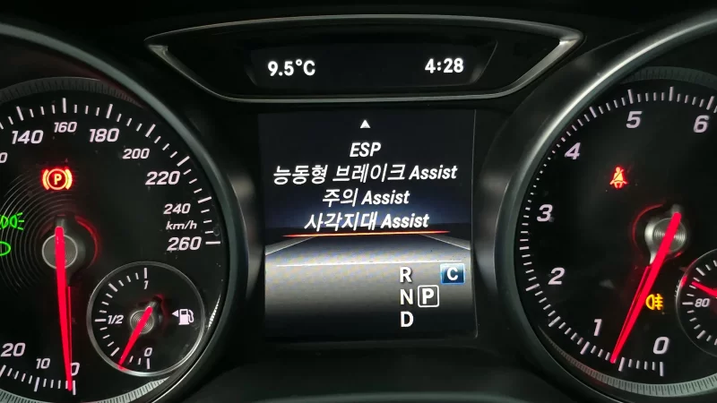 Mercedes-Benz GLA-Class