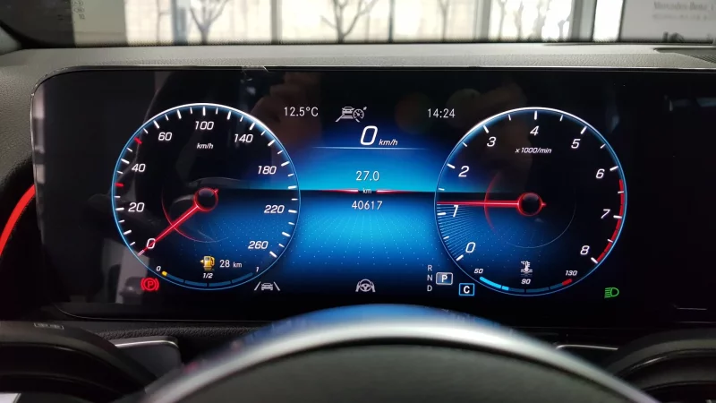 Mercedes-Benz GLB-Class